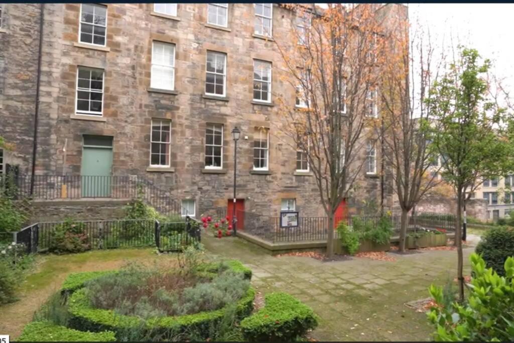 Jewel Of Royal Mile Apartment EDI Buitenkant foto